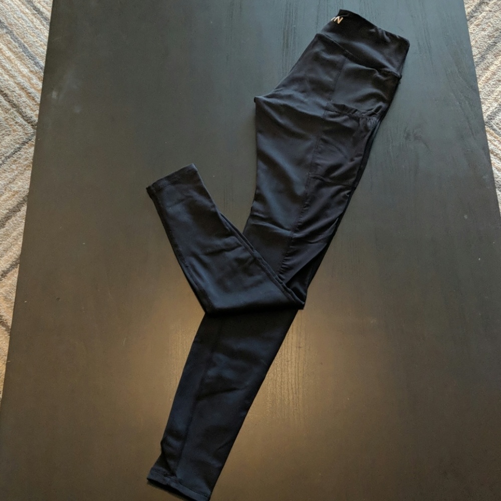 Black and mesh ankle legging NWT